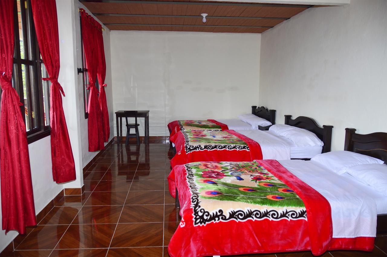 Hospedaje Y Camping Buena Vista San Agustín Buitenkant foto
