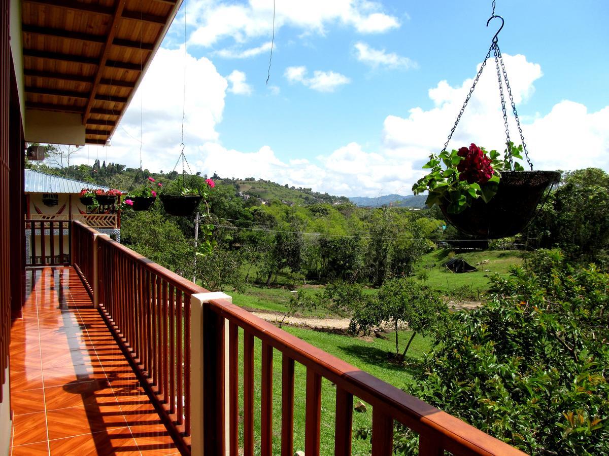 Hospedaje Y Camping Buena Vista San Agustín Buitenkant foto